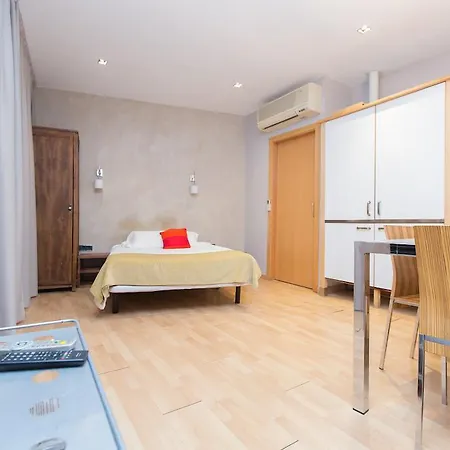 Ainb Born Tiradors Apartments Barcelona