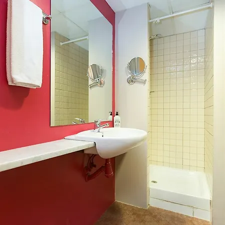 Ainb Born Tiradors Apartments Apartment
